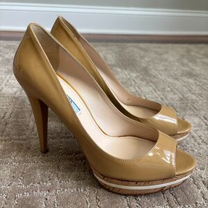 Prada Shoes for Women - Poshmark